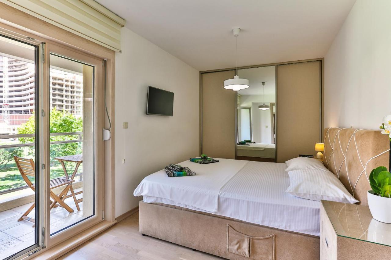Montesun Fontana Apartments Будва Экстерьер фото