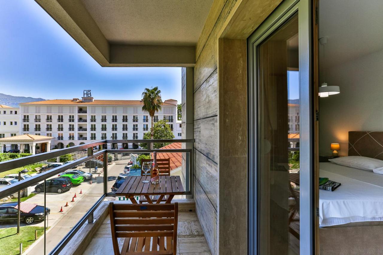 Montesun Fontana Apartments Будва Экстерьер фото